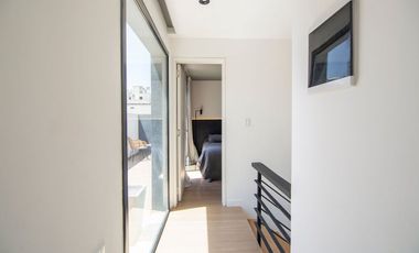 Venta Depto Duplex c/terraza y galeria, Vte Lopez