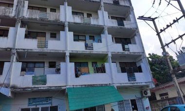 1 Bedroom Condo for sale at First Condo