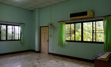 4 Bedroom House for sale in Ban Kluai, Sukhothai