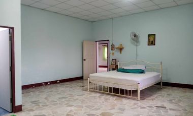 4 Bedroom House for sale in Ban Kluai, Sukhothai