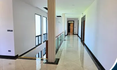 6 Bedroom House for sale in Nai Mueang, Phitsanulok