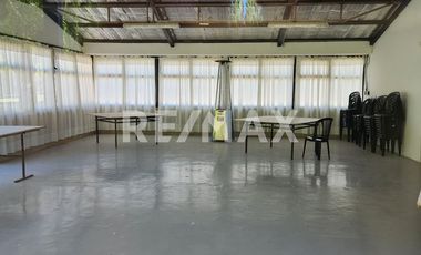 CASA QUINTA CON FRENTE DE RUTA 151 km 9,3