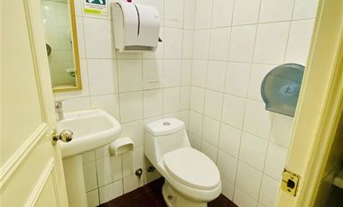 Oficina en Arriendo en OPORTUNIDAD VENTA DE OFICINAS EN EL CORAZON DE PROVIDENCIA!! A PASOS METRO PEDRO DE VALDIVIA