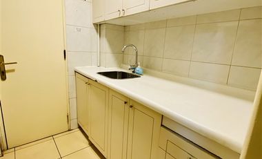 Oficina en Arriendo en OPORTUNIDAD VENTA DE OFICINAS EN EL CORAZON DE PROVIDENCIA!! A PASOS METRO PEDRO DE VALDIVIA