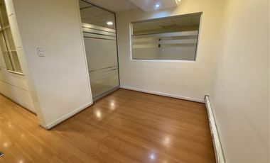 Oficina en Arriendo en OPORTUNIDAD VENTA DE OFICINAS EN EL CORAZON DE PROVIDENCIA!! A PASOS METRO PEDRO DE VALDIVIA
