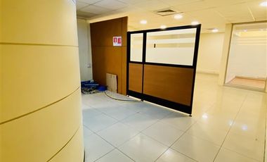 Oficina en Arriendo en OPORTUNIDAD VENTA DE OFICINAS EN EL CORAZON DE PROVIDENCIA!! A PASOS METRO PEDRO DE VALDIVIA