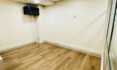 Oficina en Arriendo en OPORTUNIDAD VENTA DE OFICINAS EN EL CORAZON DE PROVIDENCIA!! A PASOS METRO PEDRO DE VALDIVIA