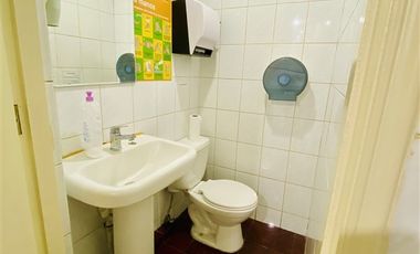 Oficina en Arriendo en OPORTUNIDAD VENTA DE OFICINAS EN EL CORAZON DE PROVIDENCIA!! A PASOS METRO PEDRO DE VALDIVIA