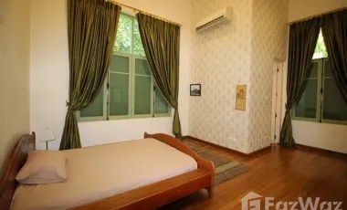 4 Bedroom Villa for sale in Phaya Thai, Bangkok