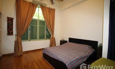 4 Bedroom Villa for sale in Phaya Thai, Bangkok