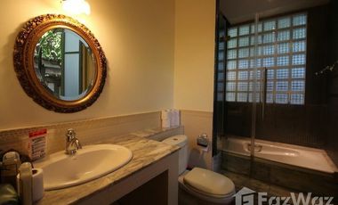 4 Bedroom Villa for sale in Phaya Thai, Bangkok