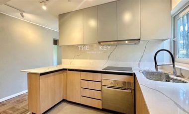 Departamento en Arriendo en Eliodoro Yáñez - Lyon