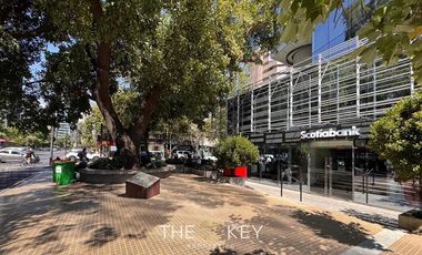 Local Comercial en Arriendo en Av. Apoquindo - El Bosque