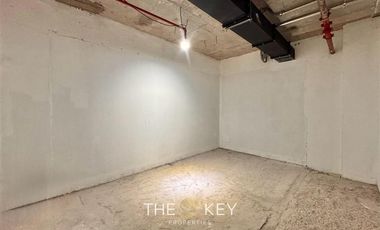 Local Comercial en Arriendo en Av. Apoquindo - El Bosque