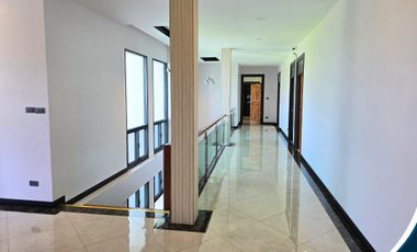 6 Bedroom House for sale in Nai Mueang, Phitsanulok