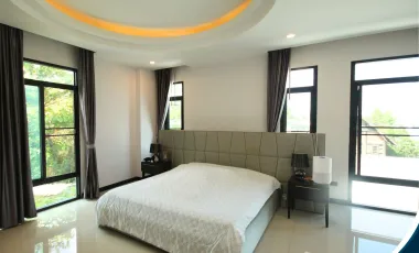 6 Bedroom House for sale in Nai Mueang, Phitsanulok