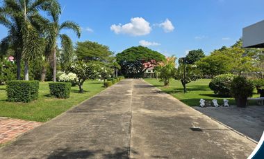 6 Bedroom House for sale in Nai Mueang, Phitsanulok