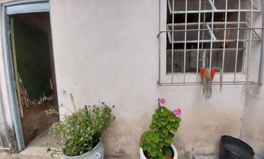 VENTA CASA 4 AMB CON PATIO Y JARDIN - QUILMES ESTE