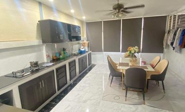 6 Bedroom Townhouse for sale in Khok Sak, Phatthalung