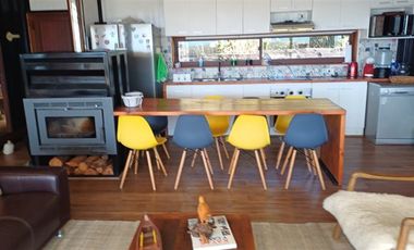 Casa en Venta en Lago Colbún