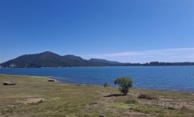 Parcela en Venta en Lago Colbun lado sur