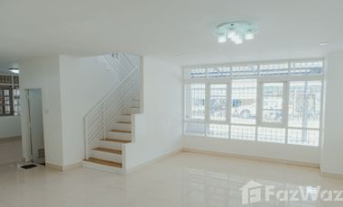 3 Bedroom House for sale at Prem Ruethai Lake Park
