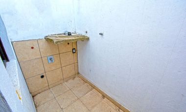 VENTA PH MONOAMBIENTE CON LAVADERO BARRIO LIBERTAD