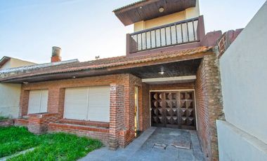 VENTA PH MONOAMBIENTE CON LAVADERO BARRIO LIBERTAD