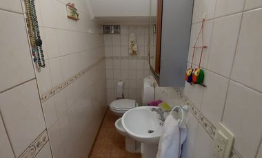 VENTA CASA 3 AMB EN TRES LOTES ACANTILADOS