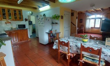 VENTA CASA 3 AMB EN TRES LOTES ACANTILADOS