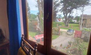 VENTA CASA 3 AMB EN TRES LOTES ACANTILADOS