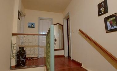 VENTA CASA 3 AMB EN TRES LOTES ACANTILADOS