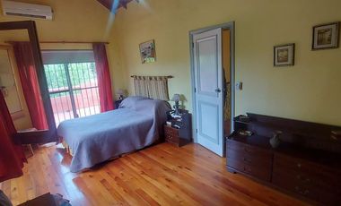 VENTA CASA 3 AMB EN TRES LOTES ACANTILADOS