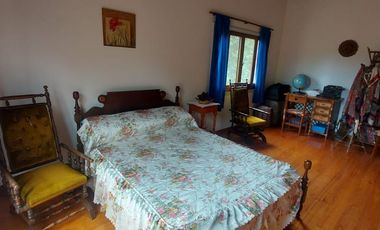 VENTA CASA 3 AMB EN TRES LOTES ACANTILADOS