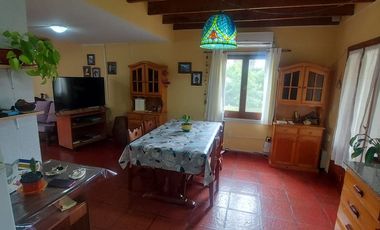 VENTA CASA 3 AMB EN TRES LOTES ACANTILADOS