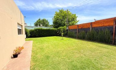 VENTA CASA 3 AMBIENTES MODERNA MIRAMAR