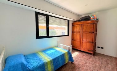 VENTA CASA 3 AMBIENTES MODERNA MIRAMAR