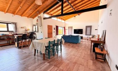 VENTA CASA 3 AMBIENTES MODERNA MIRAMAR