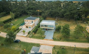 Venta Casa 4 Ambientes Barrancas de San Benito