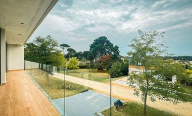 Venta Casa 4 Ambientes Barrancas de San Benito