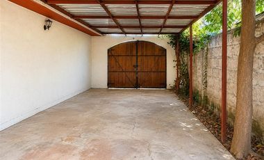 Casa en Venta en Entre Francisco de Villagra y el Greco