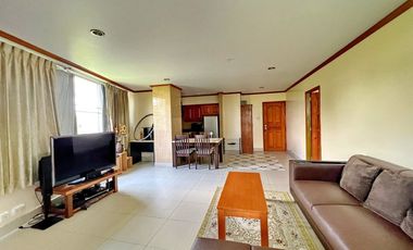 Hot deal for this huge apartment in the heart of the city