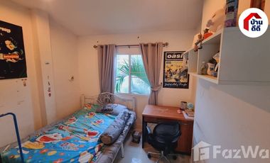 3 Bedroom House for sale at Srithepthai Park Ville