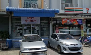 3 Bedroom Townhouse for rent in Bang Nam Chuet, Samut Sakhon
