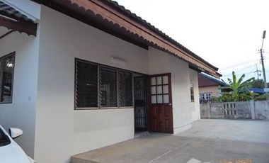 3 Bedroom House for rent at Prapassorn Villa