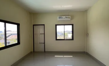 2 Bedroom Townhouse for sale in Nai Mueang, Kamphaeng Phet