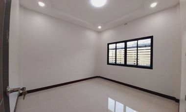 3 Bedroom House for sale at Boonthum House