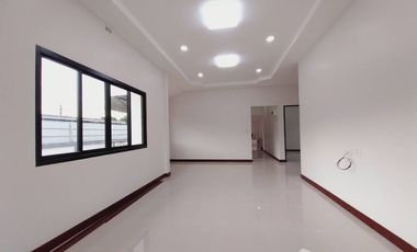 3 Bedroom House for sale at Boonthum House