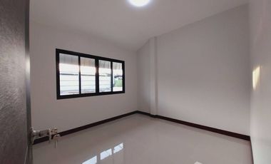 3 Bedroom House for sale at Boonthum House