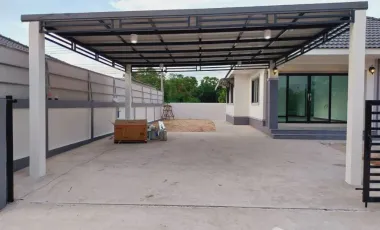 3 Bedroom House for sale at Boonthum House